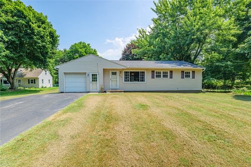 838 Chestnut Bend, Webster, NY, 14580 | Card Image