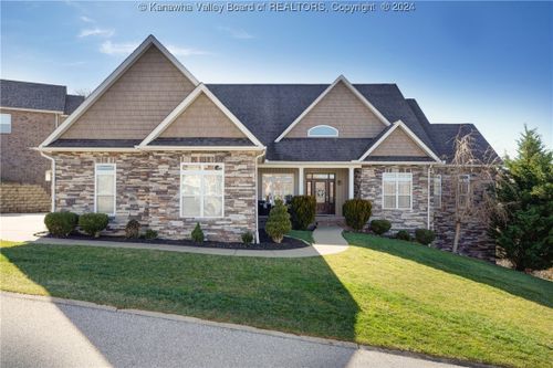 423 Wynterhall Lane, South Charleston, WV, 25309 | Card Image