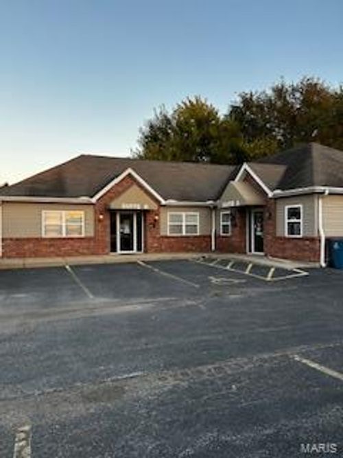 1602 Pontoon Rd, Granite City, IL, 62040-2307 | Card Image