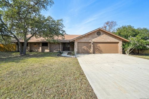 29735 Saddleback Cir, Boerne, TX, 78015-4531 | Card Image