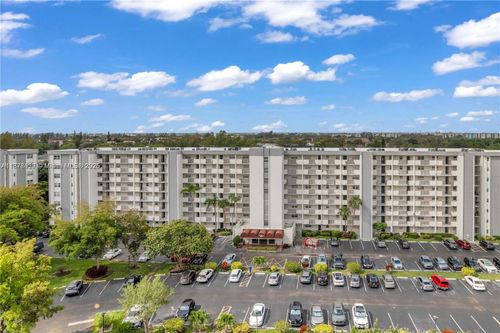 apt-405-5900 Nw 44th St, Lauderhill, FL, 33319-6176 | Card Image