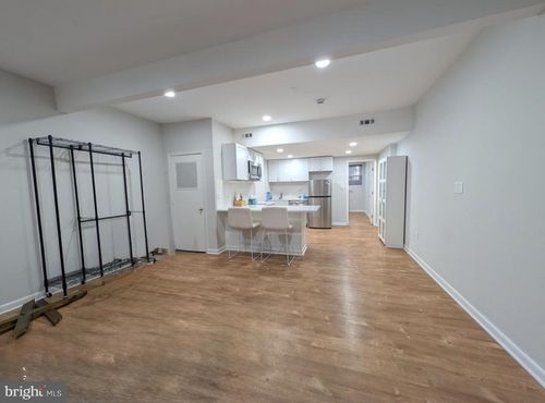 21214 Millwood Sq, STERLING, VA, 20165-7640 | Card Image