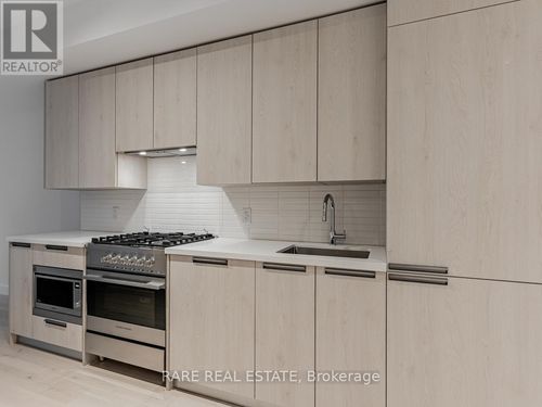 504-160 Kingsway Cres, Etobicoke, ON, M8X0B5 | Card Image