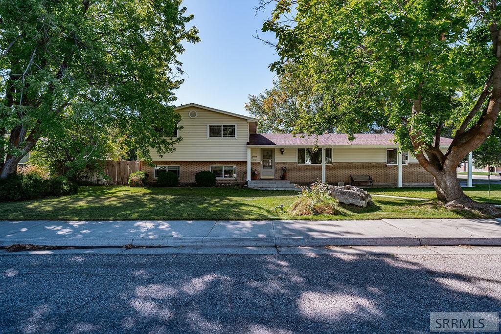 Parley St, Idaho Falls, ID 83404