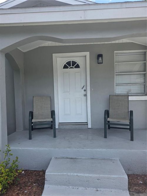 2619 E Chelsea St, TAMPA, FL, 33610-7742 | Card Image