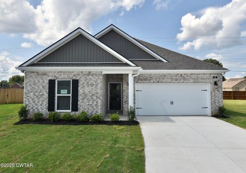 55 W King St, Jackson, TN, 38301 | Card Image