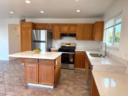 a-635 Woodward St, San Marcos, CA, 92069-1881 | Card Image