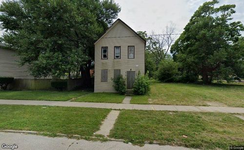 213 110th Pl, Chicago, IL, 60628-4212 | Card Image