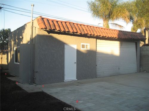 1307 W M St, Wilmington, CA, 90744-2413 | Card Image
