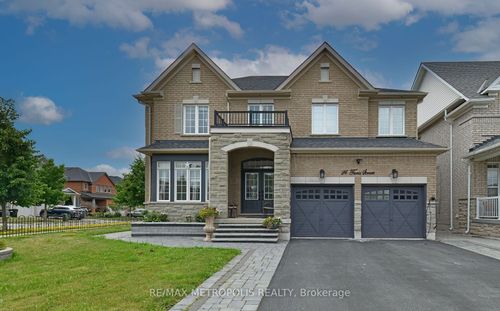 upper-24 Faris St, Bradford, ON, L3Z0C6 | Card Image