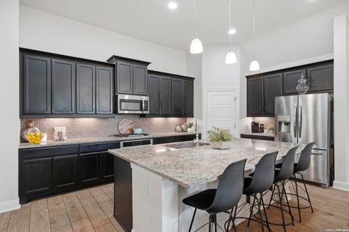8223 Scarlet Gaura, Boerne, TX, 78015-5163 | Card Image