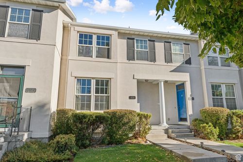 4518 W Cave Run Ln, South Jordan, UT, 84009-5703 | Card Image
