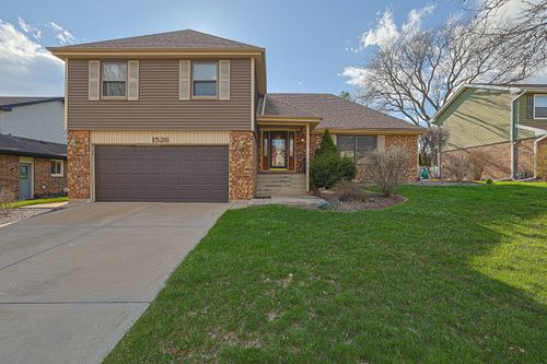 1526 Gainesboro Dr, Wheaton, IL, 60189-7516 | Card Image