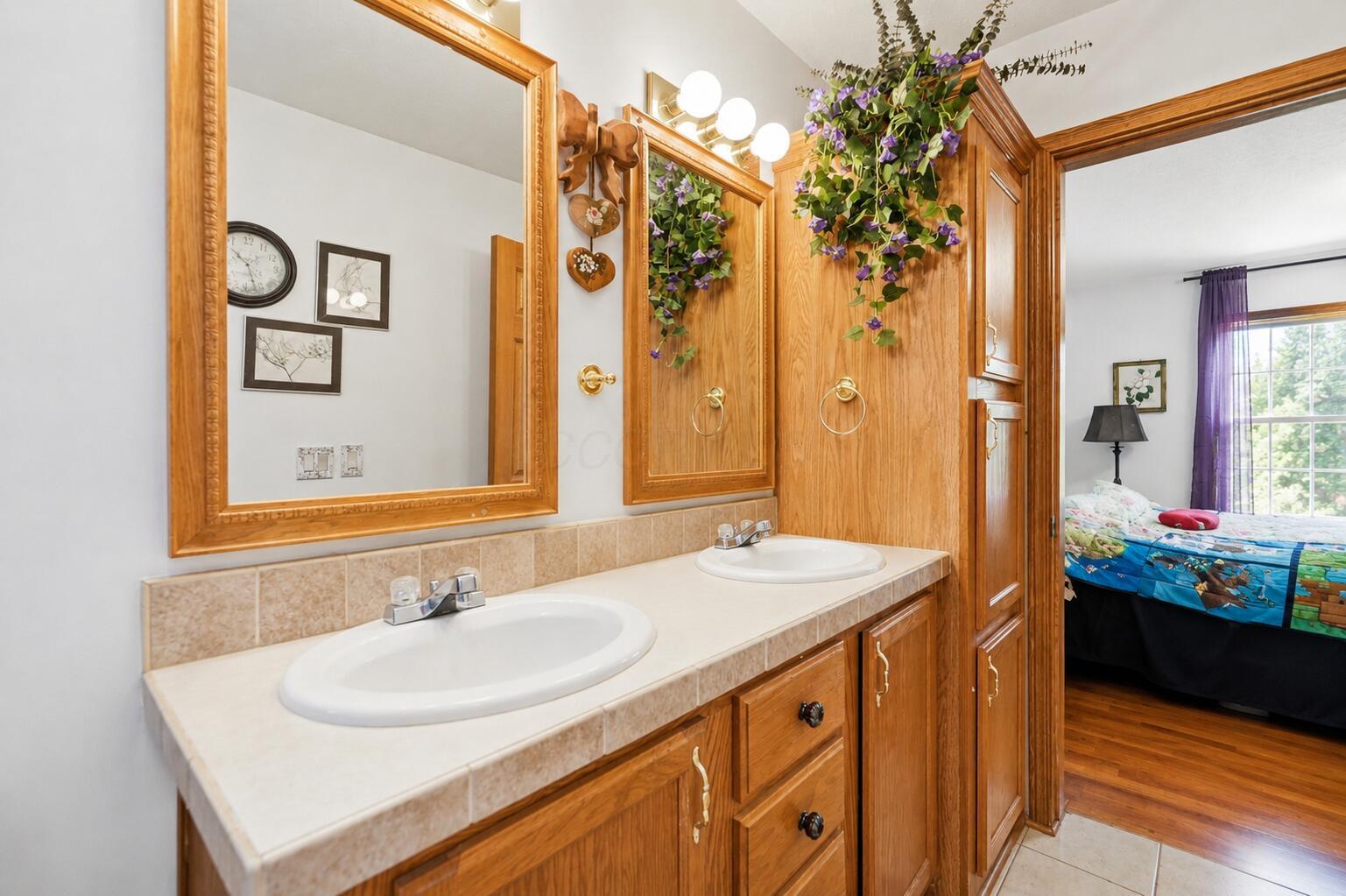Residential in Mount Victory 4
