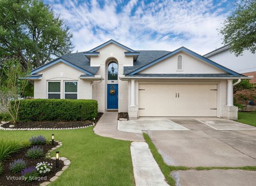 2510 Eastwood Ln, Round Rock, TX, 78664-6201 | Card Image
