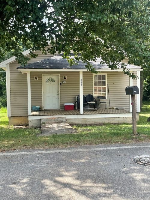 313 Lakeside Dr, Westminster, SC, 29693-2022 | Card Image