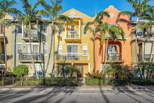 111 Sw 2nd Ave, Delray Beach, FL, 33444-3645 | Card Image