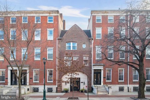 21-1008 Spruce St, PHILADELPHIA, PA, 19107-6021 | Card Image