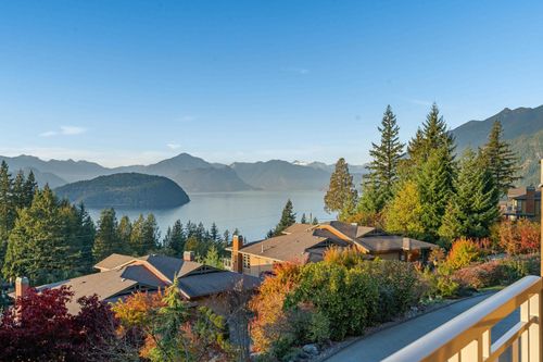 8534 Seascape Crt, West Vancouver, BC, V7W3J7 | Card Image