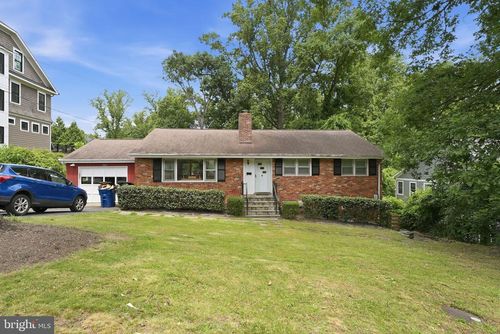 1476 Waggaman Cir, MCLEAN, VA, 22101-4004 | Card Image