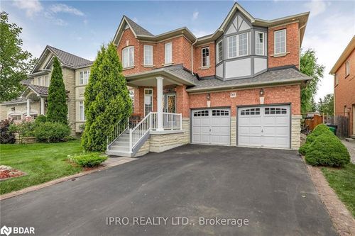 18 Lynnvalley Cres, Brampton, ON, L6P2H6 | Card Image