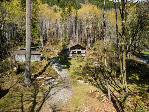 11409 Youbou Rd, Youbou, BC, V0R3E1 | Card Image