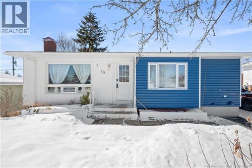 58 Bell St, Moncton, NB, E1E2H6 | Card Image