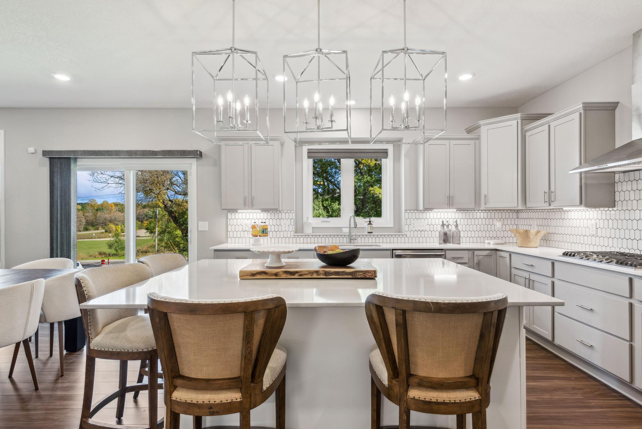 Auburn Ln, Inver Grove Heights, MN 55077