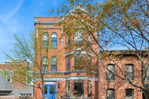 1-1449 N North Park Ave, Chicago, IL, 60610-8926 | Card Image