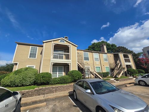 apt-314-1860 White Oak Dr, Houston, TX, 77009-7557 | Card Image