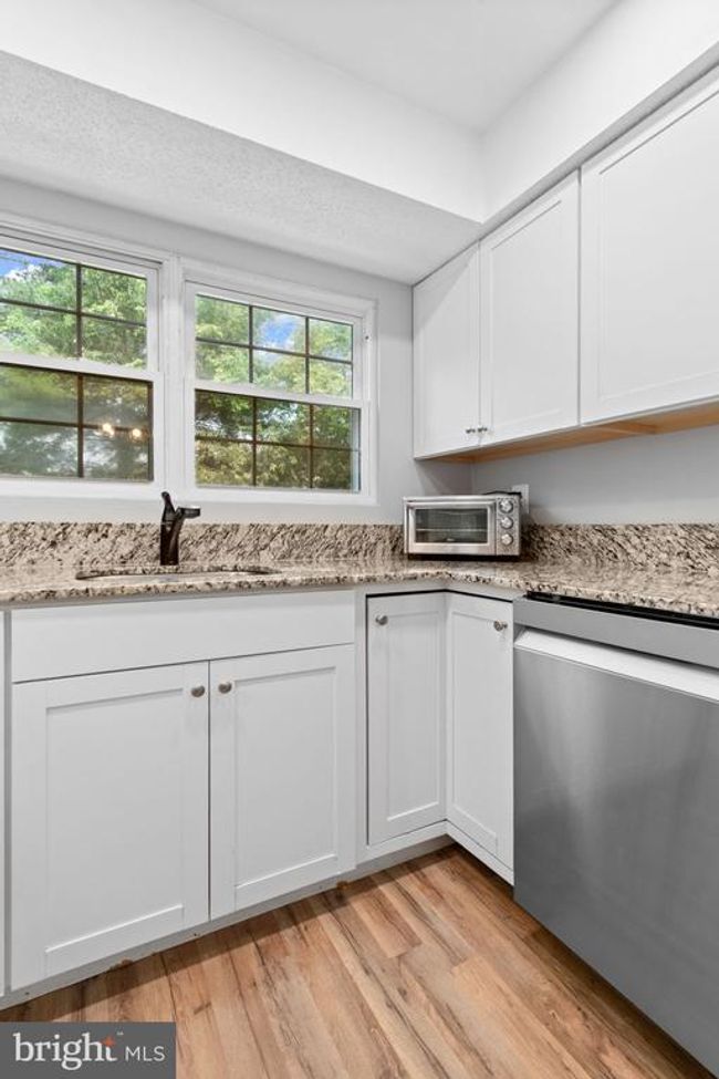 APT-202 - 9220 Niki Pl, Condo with 2 bedrooms, 2 bathrooms and null parking in MANASSAS VA | Image 13
