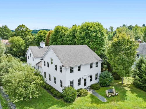 85 Smith Falls Ln, Stowe, VT, 05672-5254 | Card Image