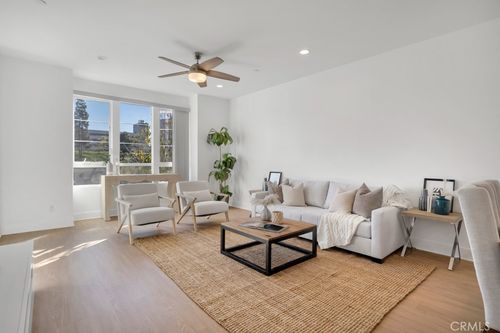 10832 Riverton Ave, North Hollywood, CA, 91602 | Card Image