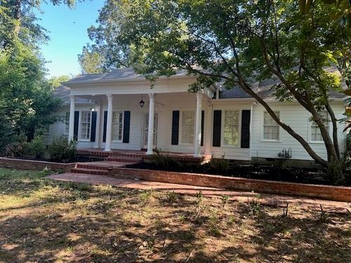 4142 Poplar Ave, Memphis, TN, 38117-3618 | Card Image