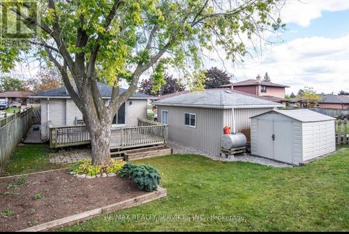 315 Elliott St, Cambridge, ON, N1R2L6 | Card Image
