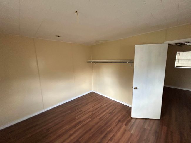 425 E Mill St, House other with 2 bedrooms, 1 bathrooms and null parking in Kountze TX | Image 5