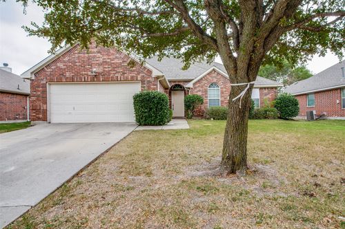 2705 Emerald Ln, Mckinney, TX, 75071-3111 | Card Image