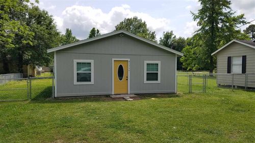 8175 B Oak Ridge St, Beaumont, TX, 77713-9676 | Card Image