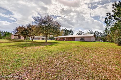 98 Country Heritage Rd, Poplarville, MS, 39470-3737 | Card Image