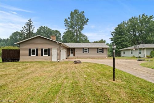 2767 Progress Park Dr, Stow, OH, 44224-2119 | Card Image
