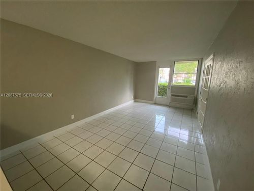 111-a-2771 Riverside Dr, Coral Springs, FL, 33065-1004 | Card Image