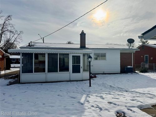 4775 Stanley Ave, Warren, MI, 48092-2555 | Card Image