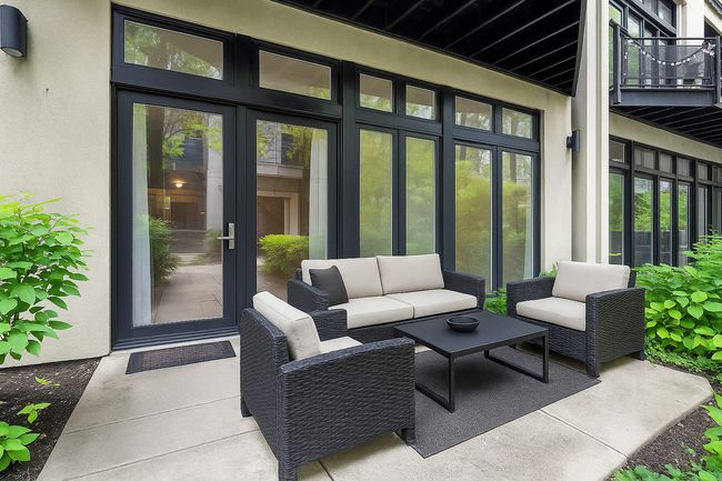 UNIT-112 - 1070 W 15 Th St, Condo with 2 bedrooms, 2 bathrooms and 1 parking in Chicago IL | Image 16