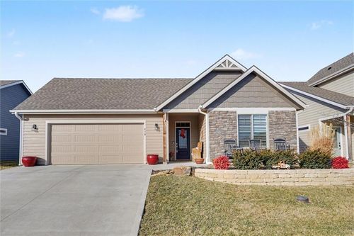 415 N Daylily Dr, Lawrence, KS, 66049-7872 | Card Image