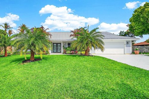 8331 Se Quail Ridge Way, Hobe Sound, FL, 33455-4137 | Card Image