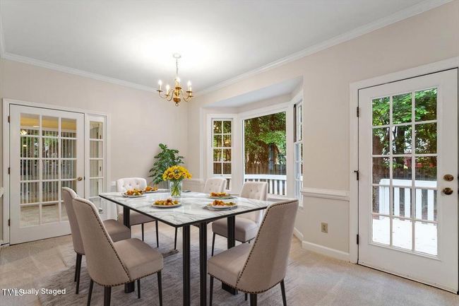 17-5-Wembley-Ct-2056570_17 - Dining Room | Image 7