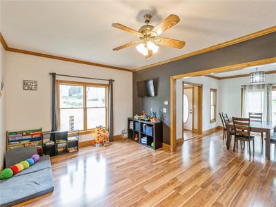 712 Guthrie Street, Home with 3 bedrooms, 2 bathrooms and null parking in Adair IA | Image 3