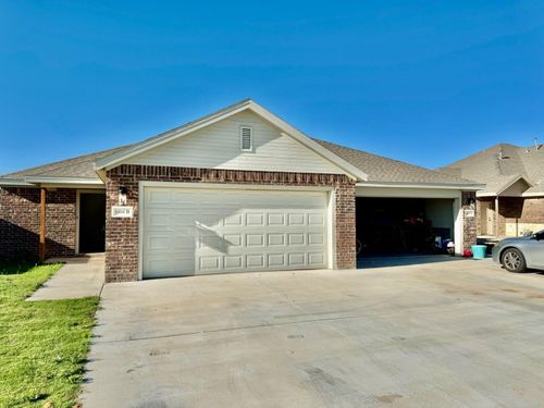 1404 15th St, Shallowater, TX, 79363-5656 | Card Image