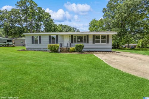 1403 Alice Dr, SYLACAUGA, AL, 35150-4403 | Card Image