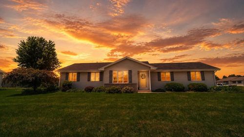 3404 Tennyson Drive, Janesville, WI, 53548 | Card Image